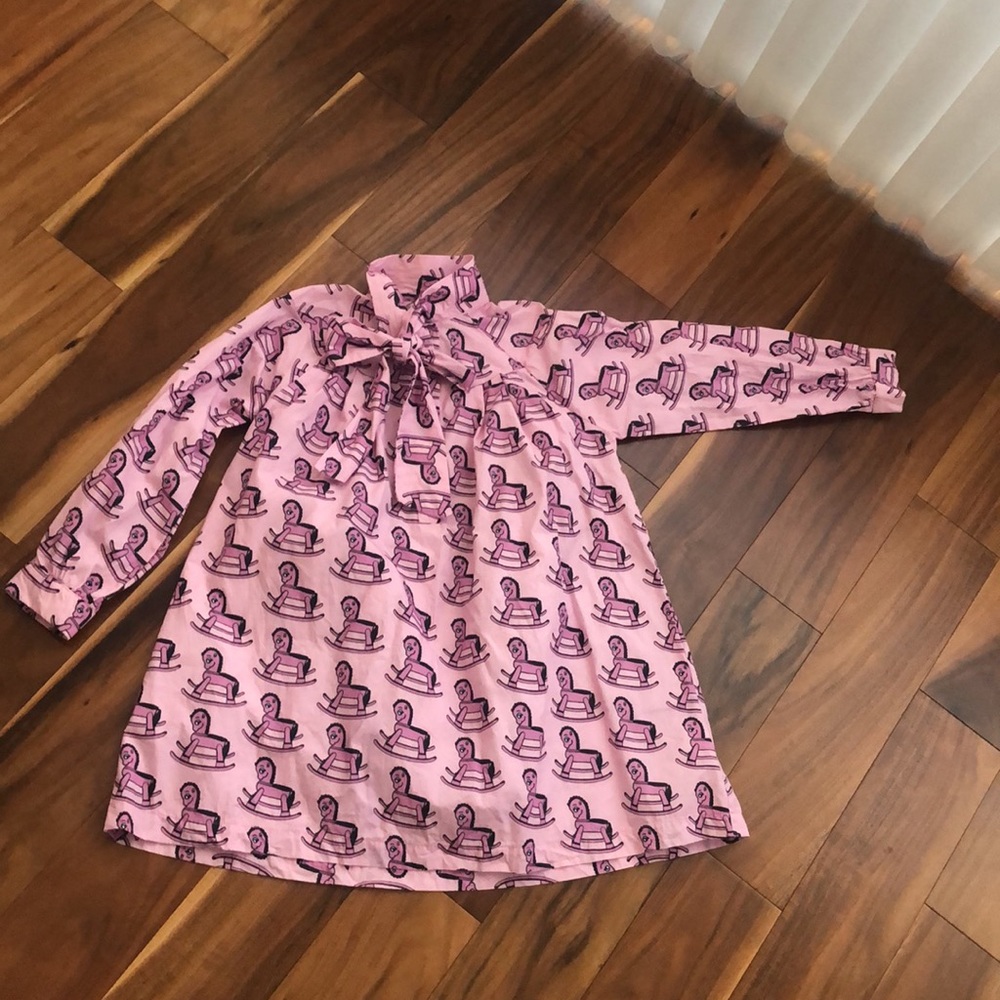 HUGO 💗 TIKI PINK ROCKING HORSE BOW TIE NECK DRESS GIRLS 8T EUC